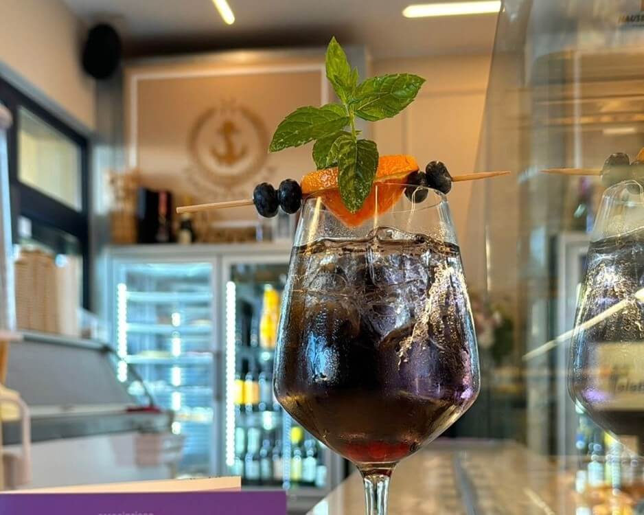 Piazzetta Lounge Bar